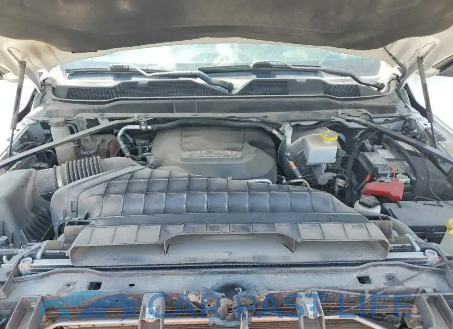 3C6UR5CJ8LG214816# 11