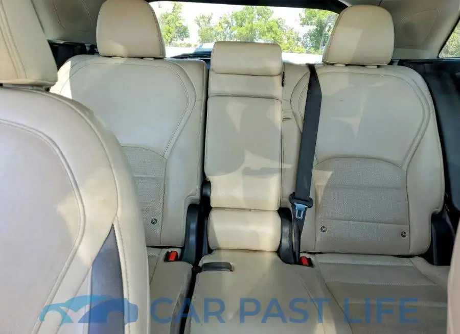 3PCAJ5M39KF110763# 10