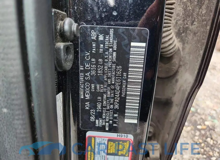 3KPA24AD4PE611626# 12