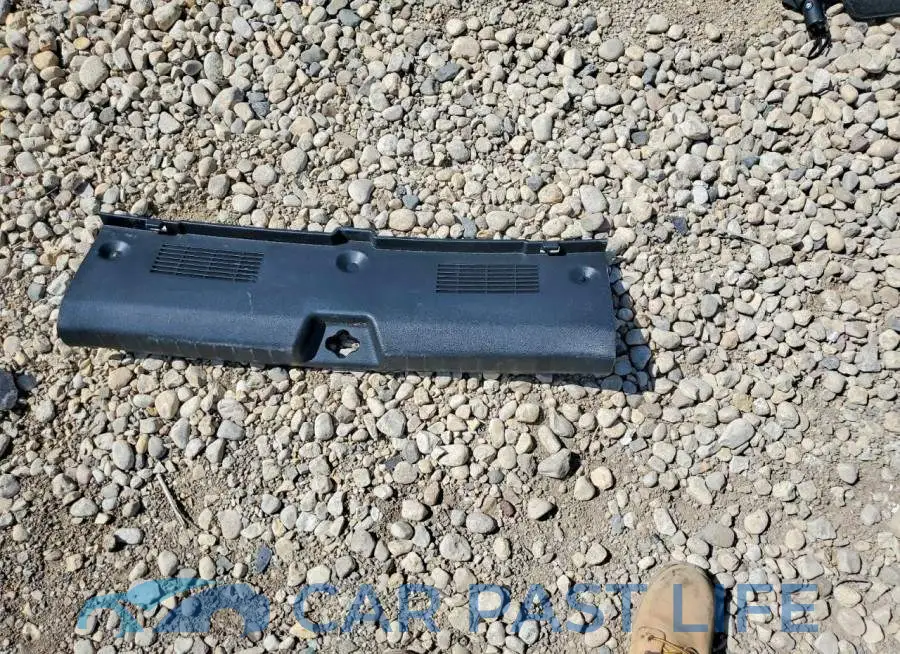 3KPF24AD2RE839925# 12