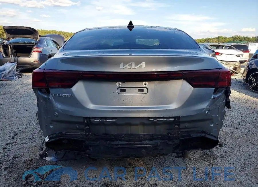 3KPF24AD5RE781681# 6