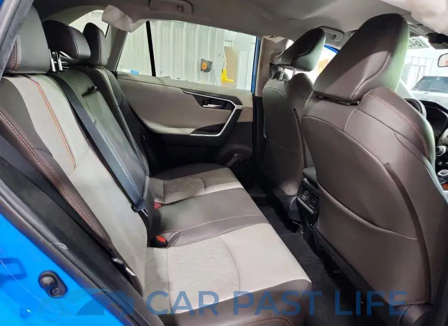2T3J1RFV1MW182771# 11