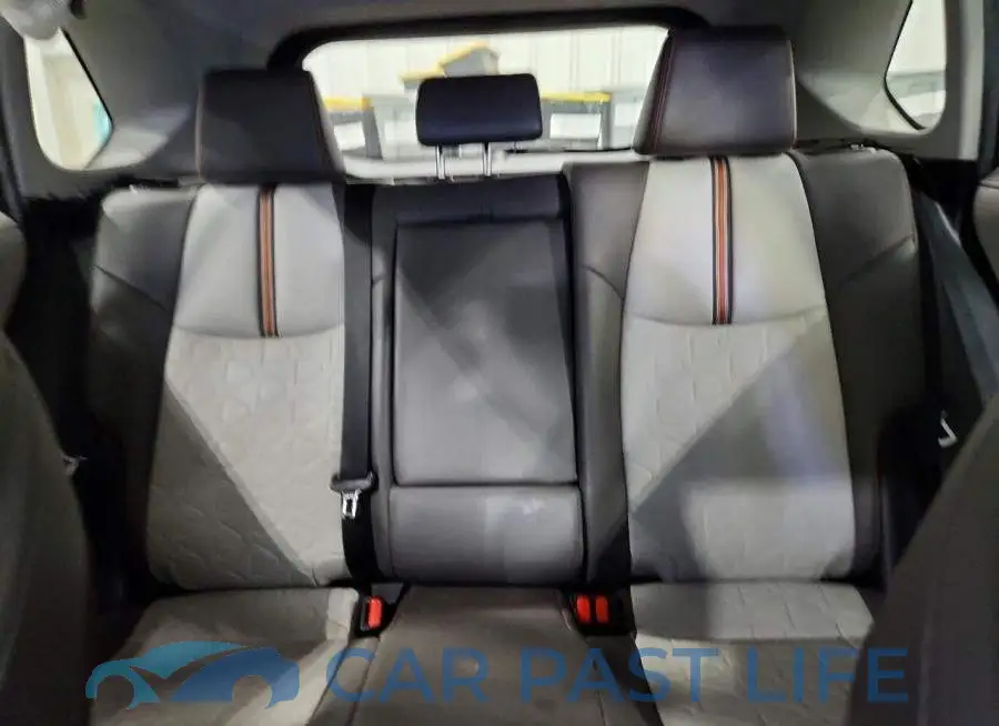 2T3J1RFV1MW182771# 10