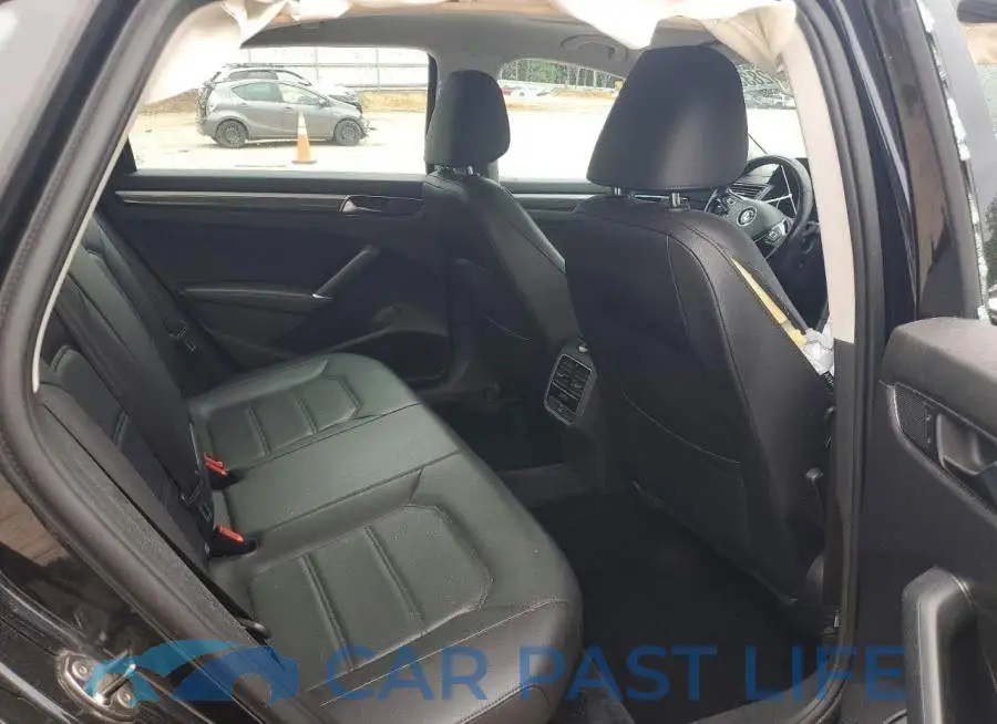 1VWBT7A38HC065767# 10