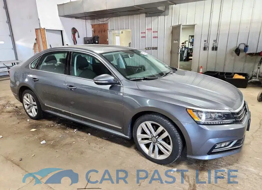 1VWGT7A35HC040492# 4