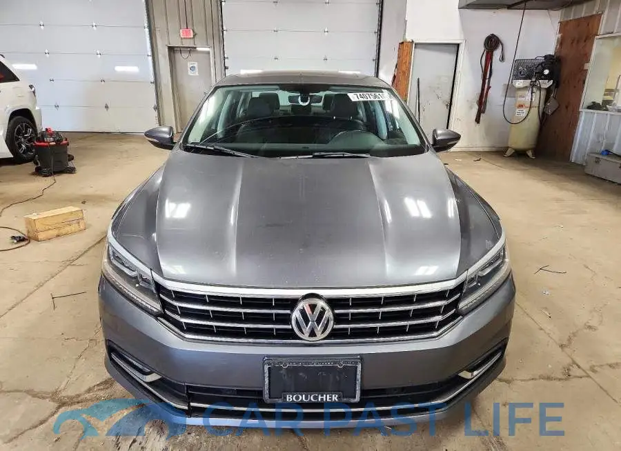 1VWGT7A35HC040492# 5