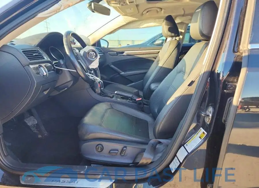 1VWGT7A37HC027890# 7