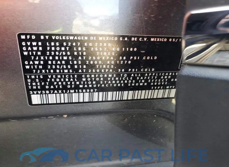 3VV3B7AX1JM158987# 14