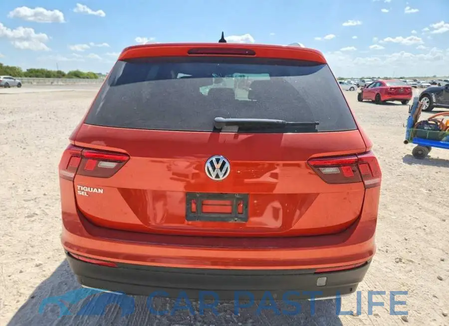 3VV3B7AX1KM124128# 6