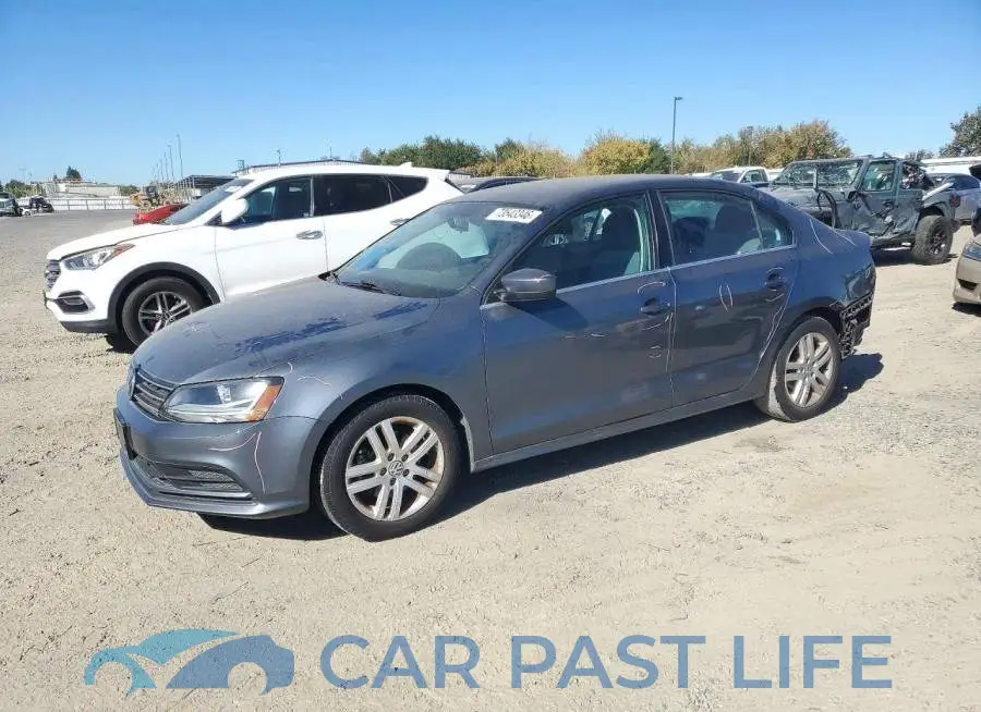 3VW167AJ4HM318681# 1