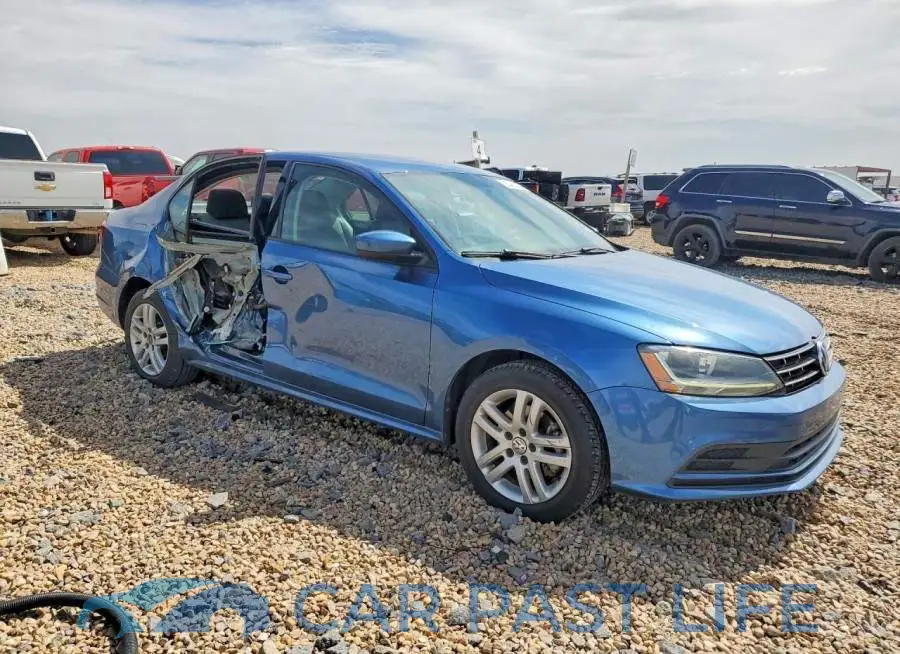 3VW2B7AJ4JM225553# 4