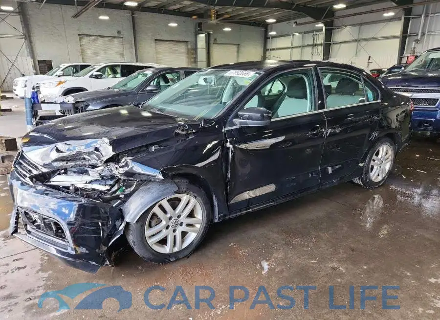 3VW2B7AJ6HM213396# 1