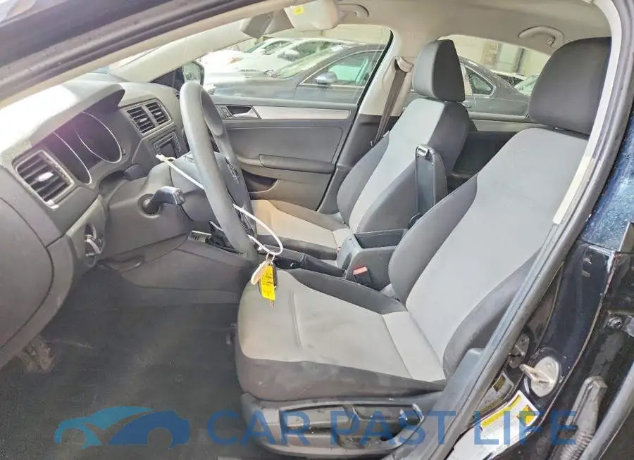 3VW2B7AJ6HM213396# 7