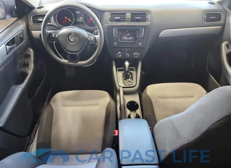 3VW2B7AJ7HM211351# 8
