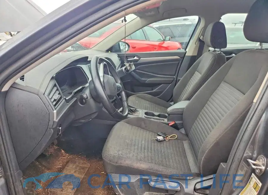 3VW5M7BU0RM036331# 7