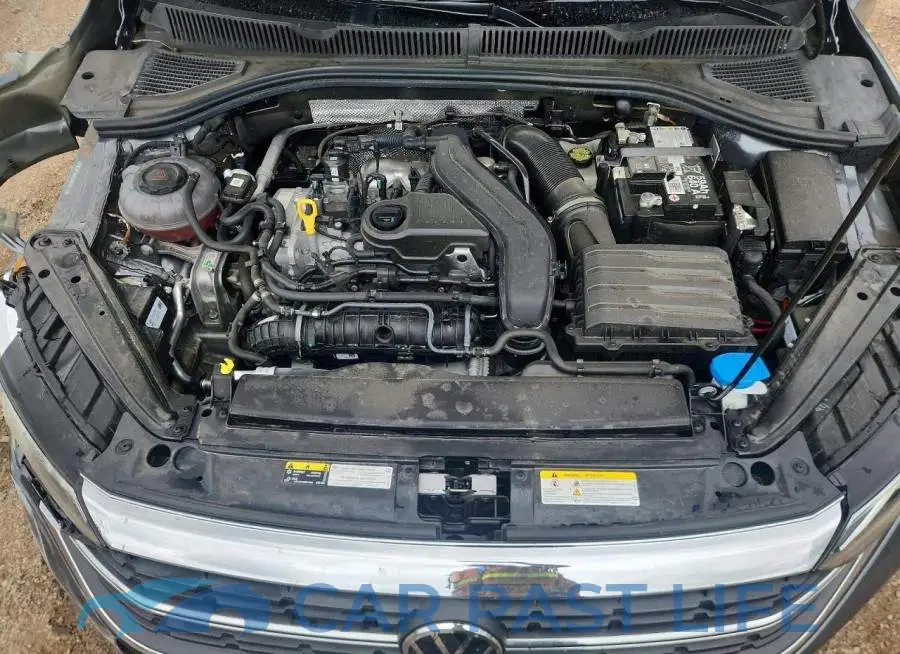 3VW5M7BU5RM082138# 11