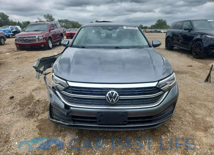 3VW5M7BU5RM082138# 5