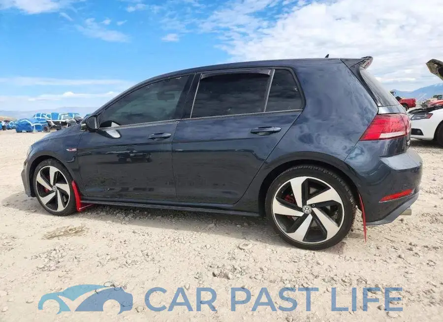 3VW5T7AU7MM008488# 2