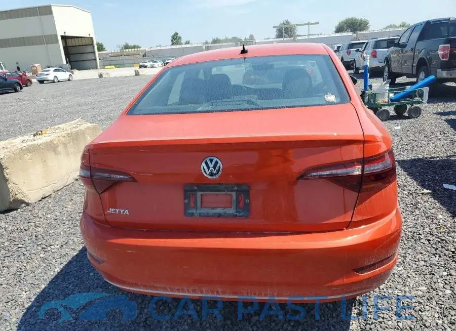 3VWCB7BU6KM211586# 6