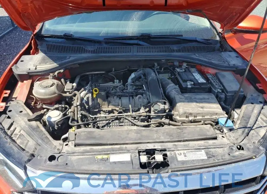 3VWCB7BU6KM211586# 11