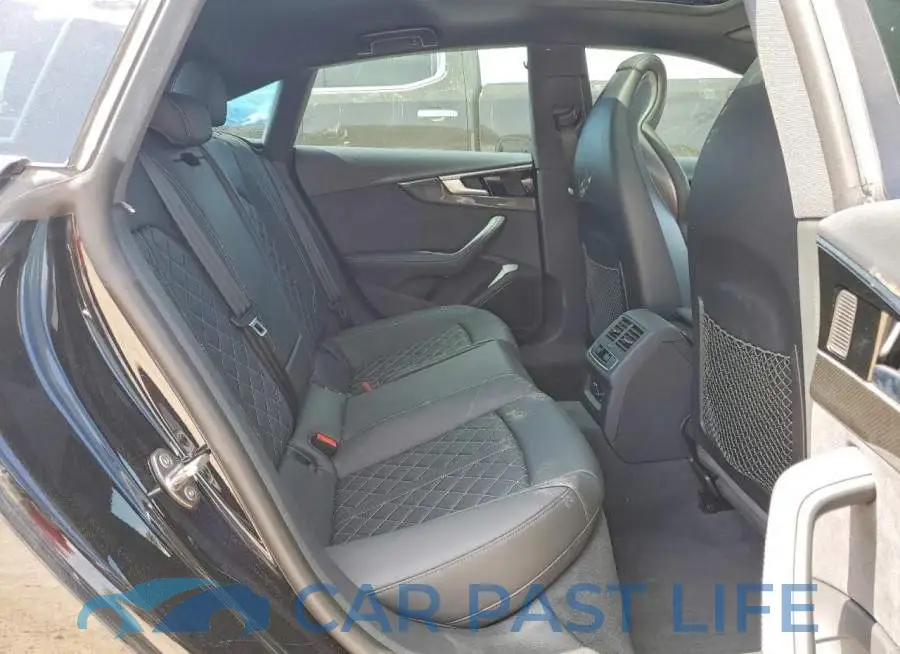 WAUC4CF52RA070917# 11