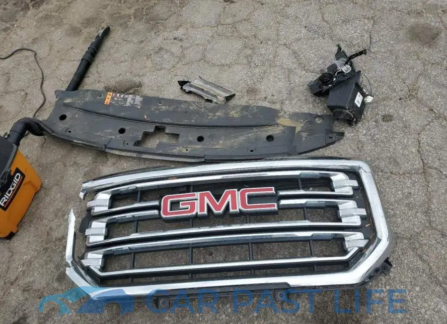 3GTU2NEC4JG606040# 12