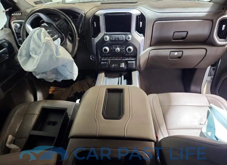 3GTU9DED5LG306895# 8