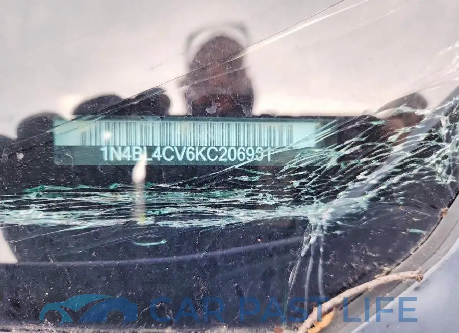 1N4BL4CV6KC206901# 12