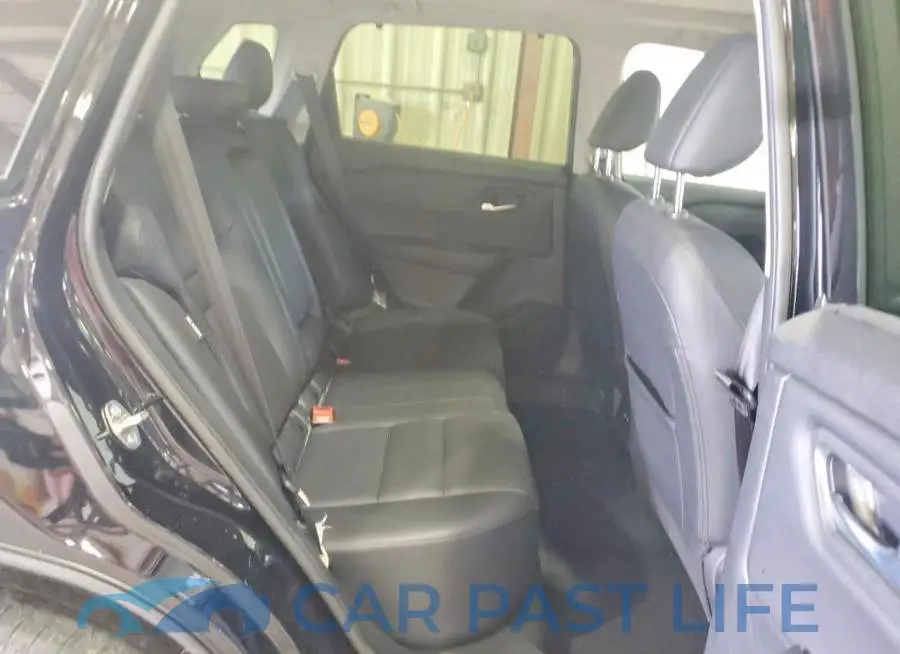 JN8BT3BAXSW006979# 11