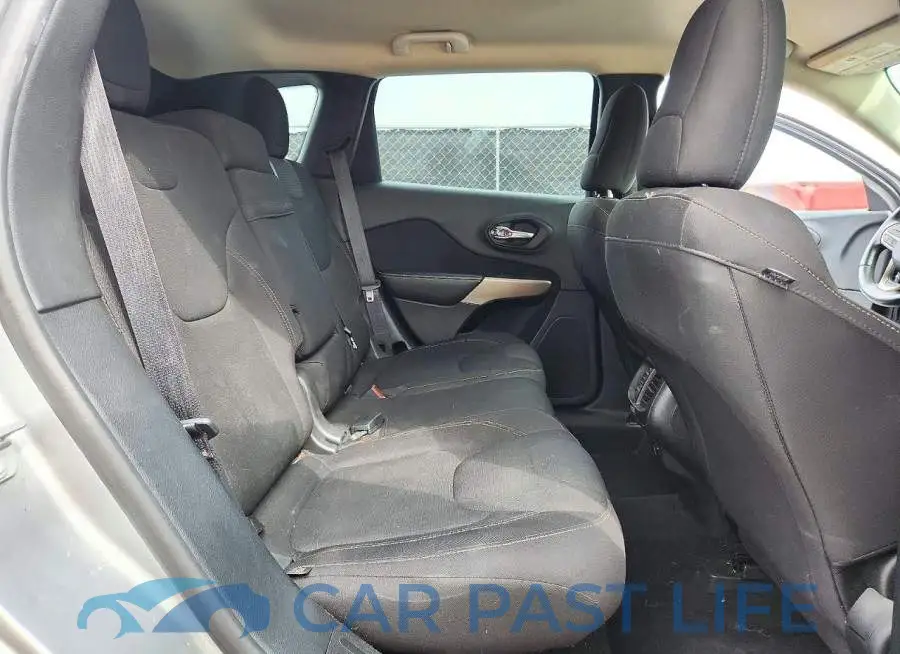 1C4PJLCB3HW604077# 11