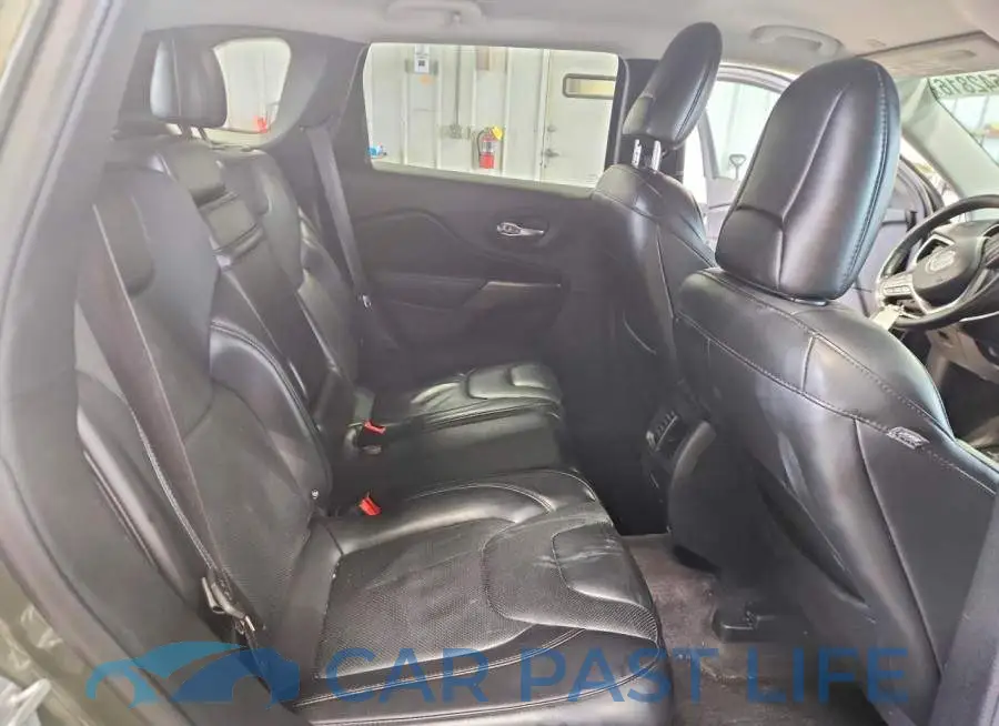 1C4PJMDX1KD166257# 11