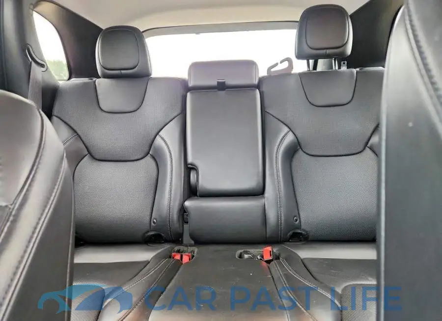 1C4PJMDX7KD463307# 10