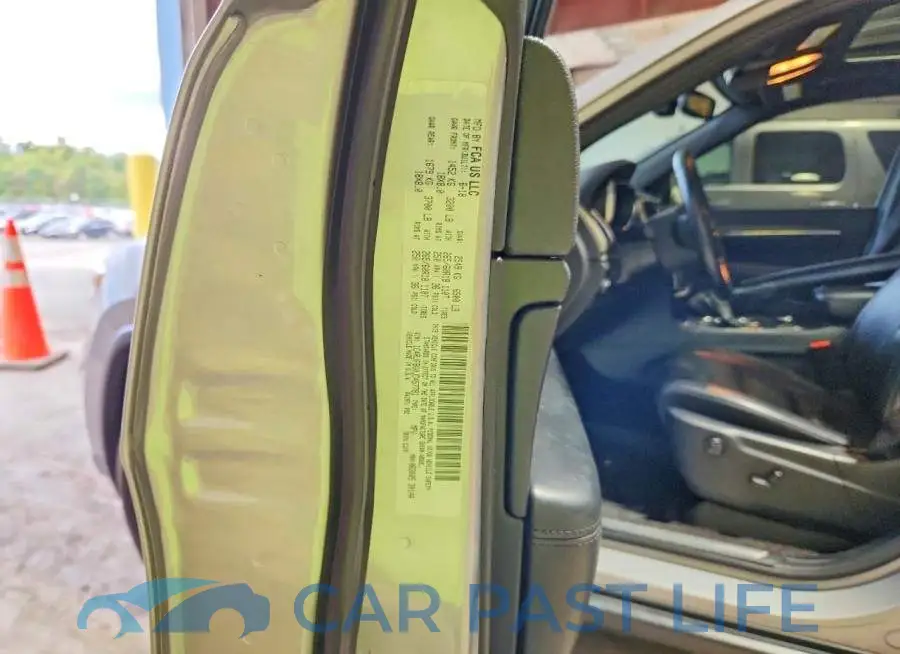 1C4RJFBG0JC457781# 13