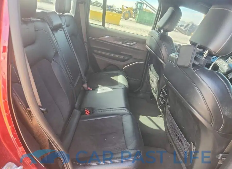1C4RJHAG3N8604956# 11