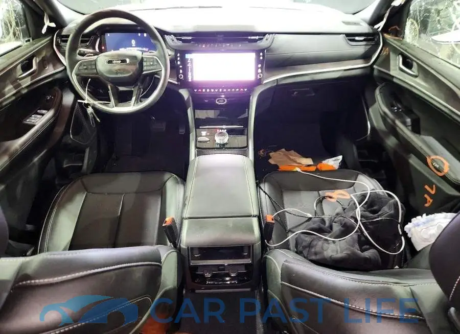 1C4RJHBR5TC282881# 8
