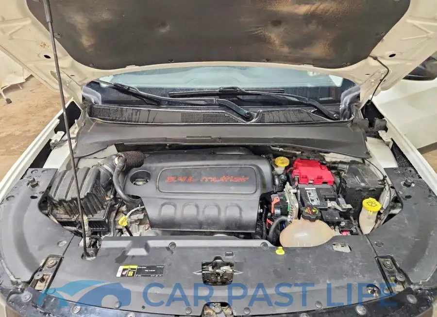 3C4NJCAB7MT563737# 12