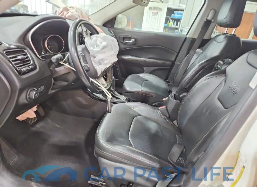 3C4NJDCB2LT151954# 7