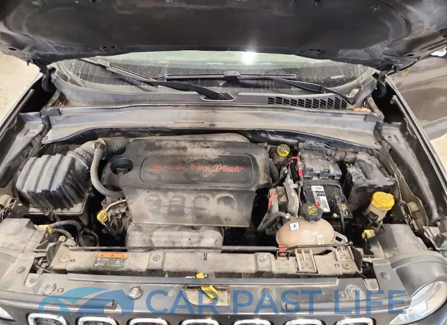 ZACCJBAB6HPF88790# 11
