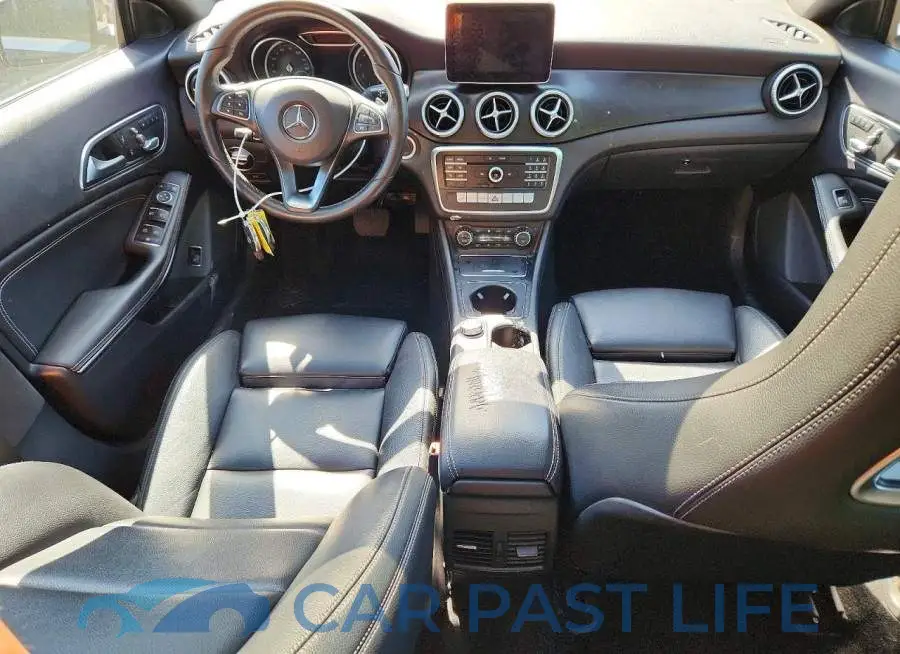 WDDSJ4GB0HN427980# 8
