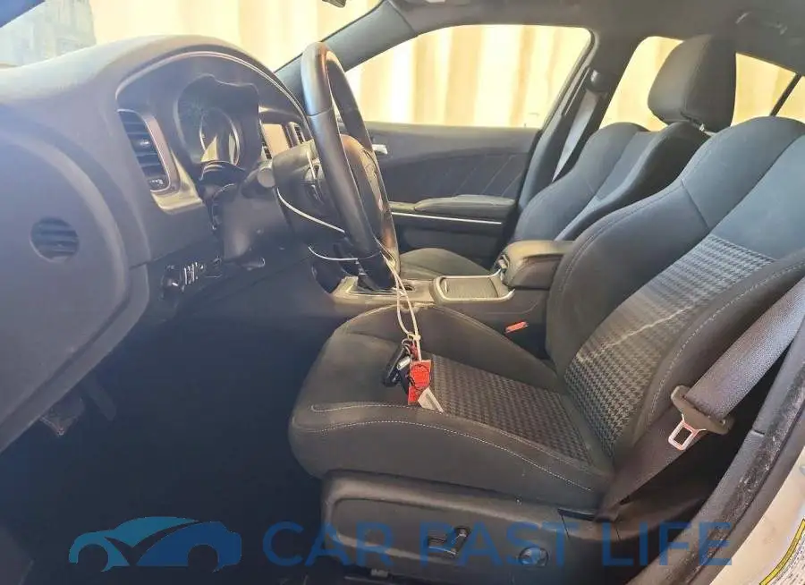 2C3CDXHG1NH152744# 7