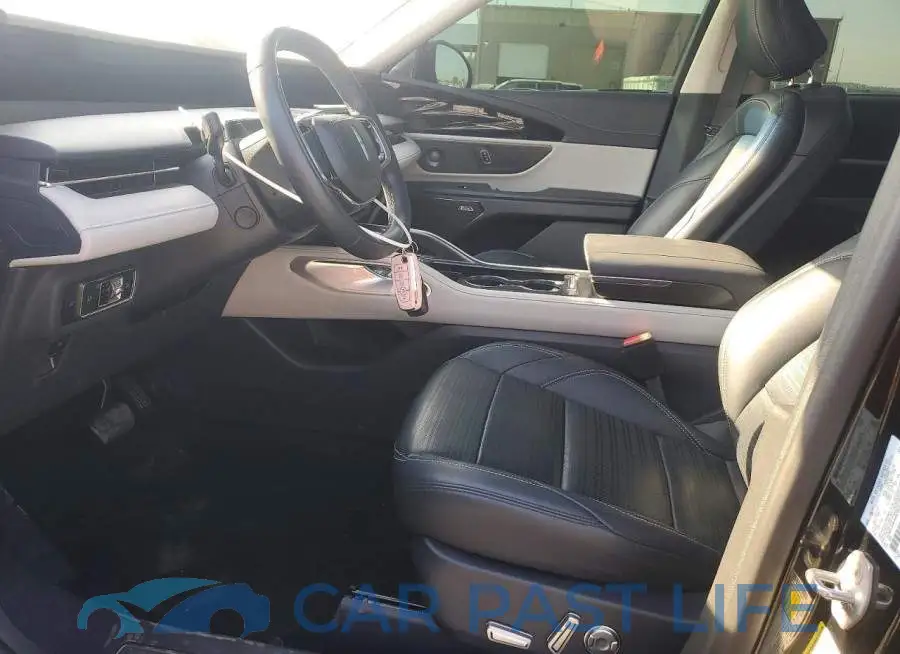 5LMPJ8KA6RJ881898# 7