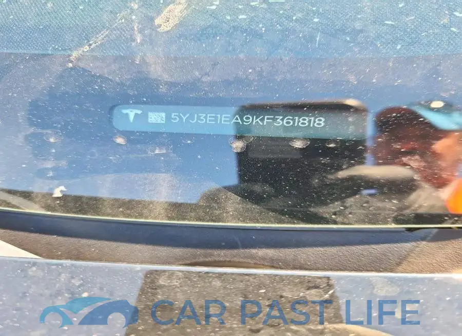 5YJ3E1EA9KF361818# 12