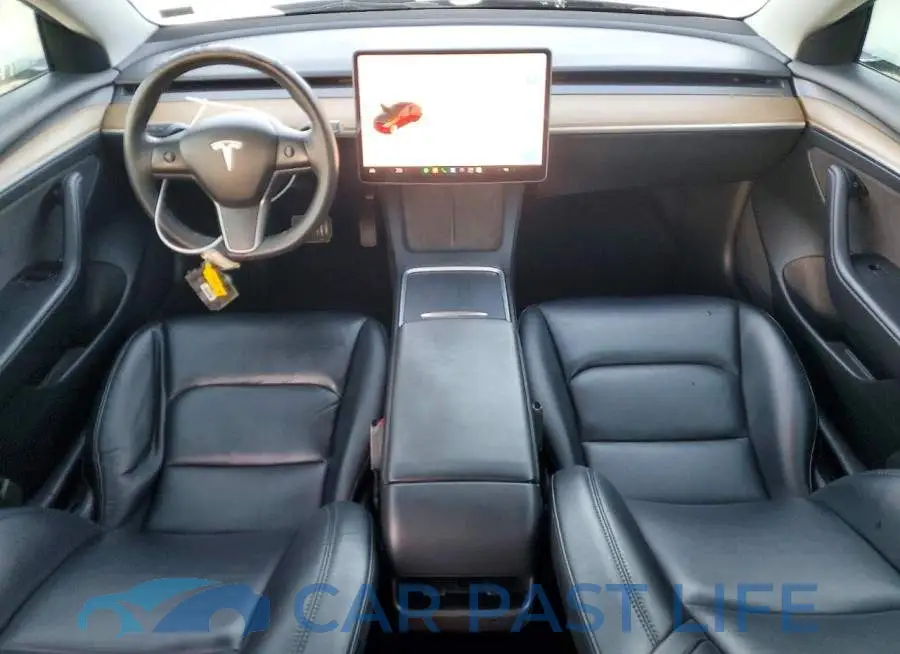 5YJ3E1EA9PF447492# 8