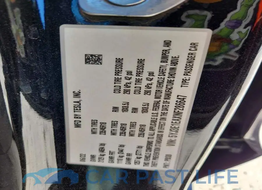 5YJ3E1EAXNF286647# 12