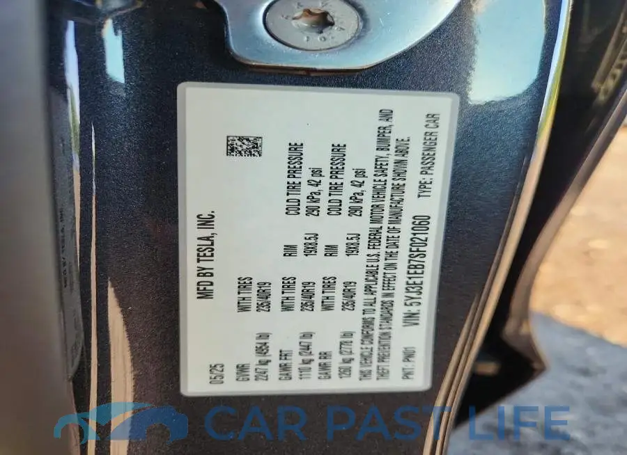 5YJ3E1EB7SF021060# 12