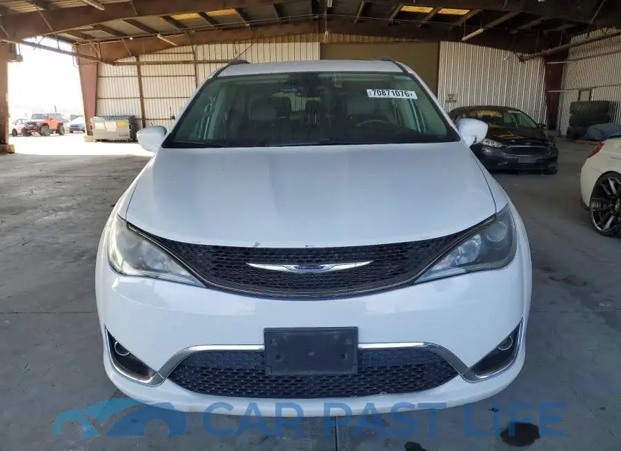 2C4RC1BG4KR686681# 5