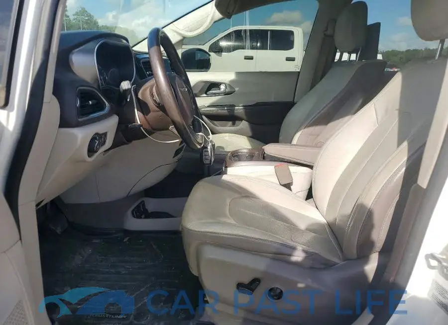 2C4RC1EG4HR515627# 7