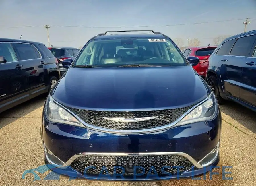 2C4RC1EG4HR579439# 5