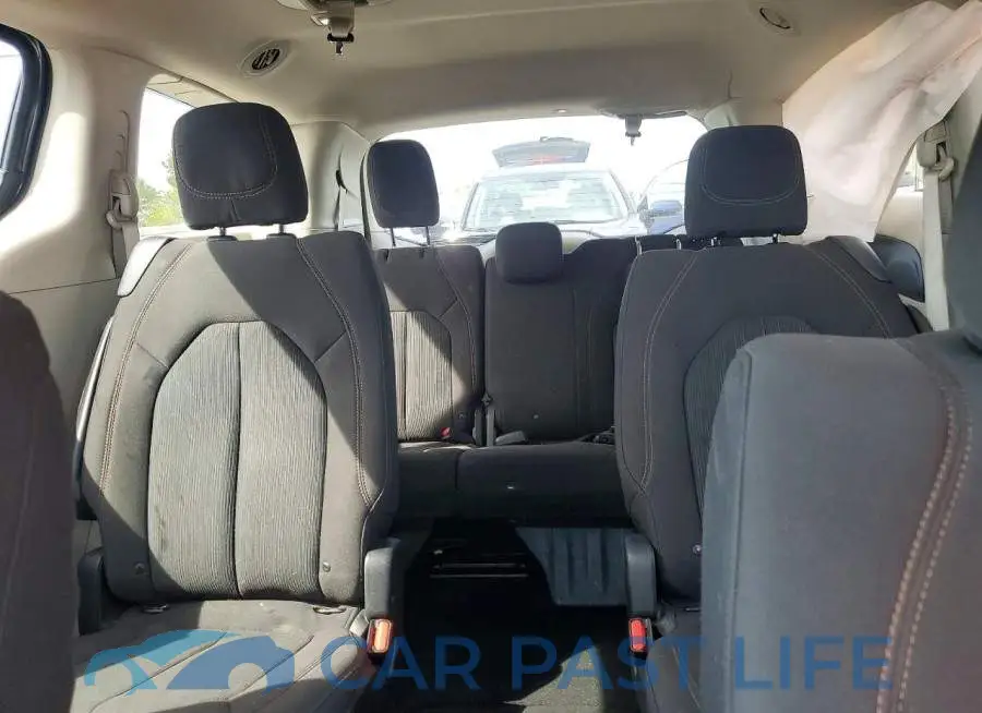2C4RC1FG3KR667498# 10