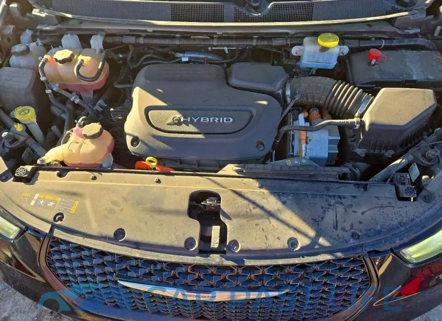 2C4RC1L77NR134935# 12